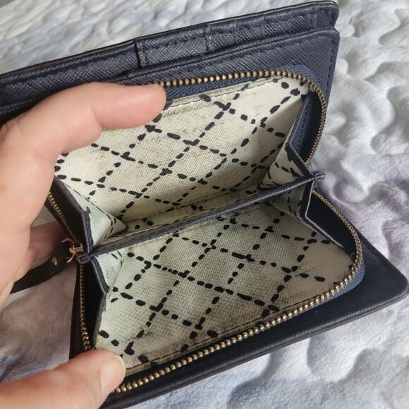 Kate Spade Leather Wallet, navy blue - Picture 5 of 9